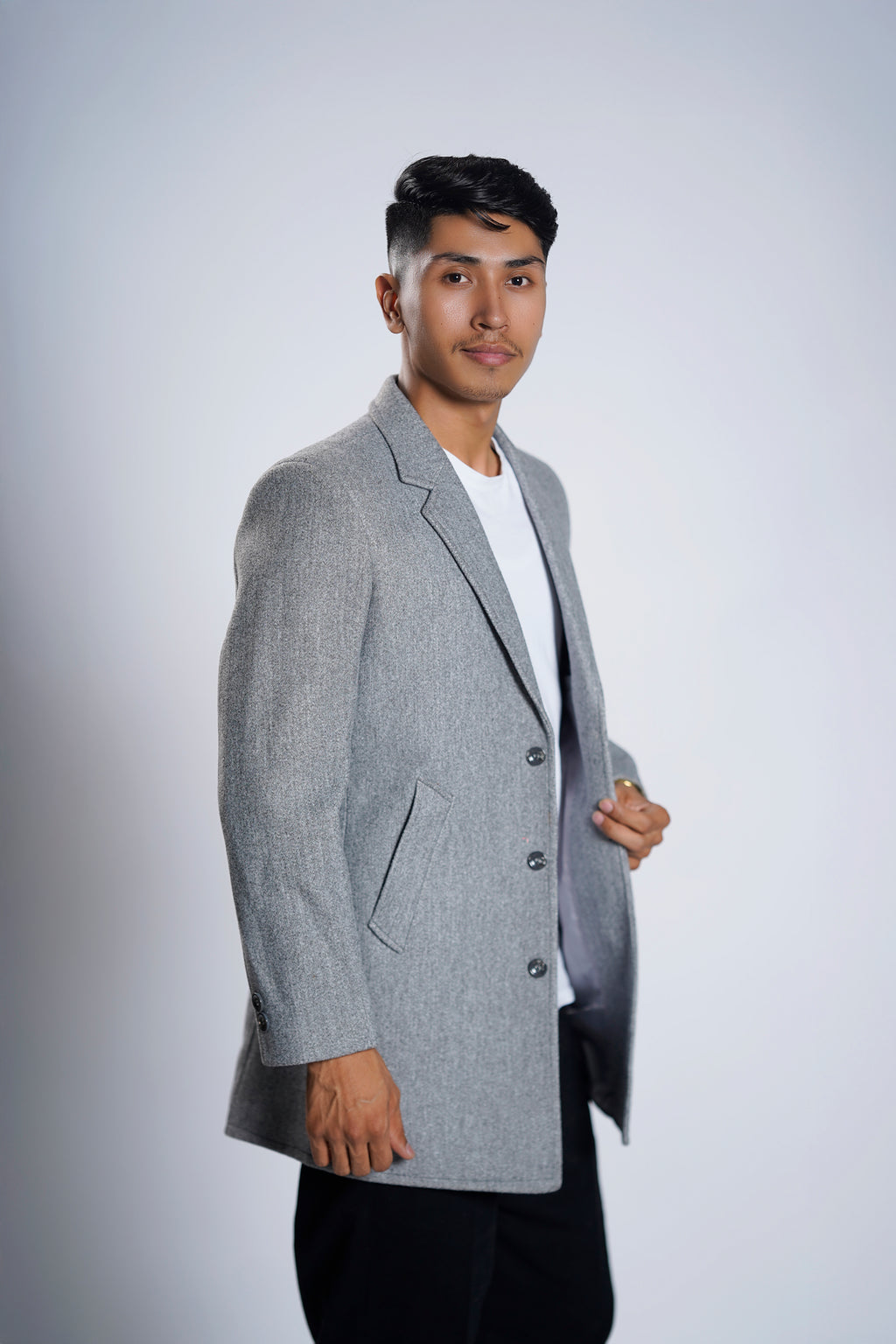 Men's Light Grey Wool Blend Overcoat – Classic Tailored Mid-Length Winter Coat